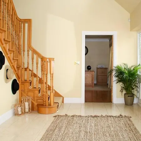 Gower Luxury Retreat: Spacious Home with Beach Proximity Parkmill Exterior photo