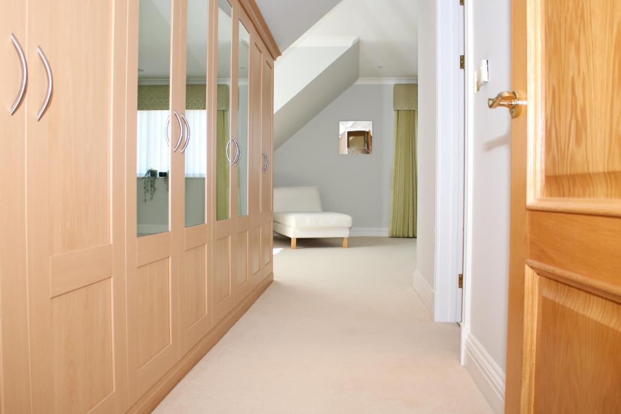 Holiday home Gower Luxury Retreat: Spacious With Proximity *